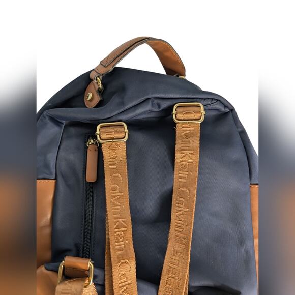 Calvin Klein Mini Backpack NWOT - Picture 3 of 4